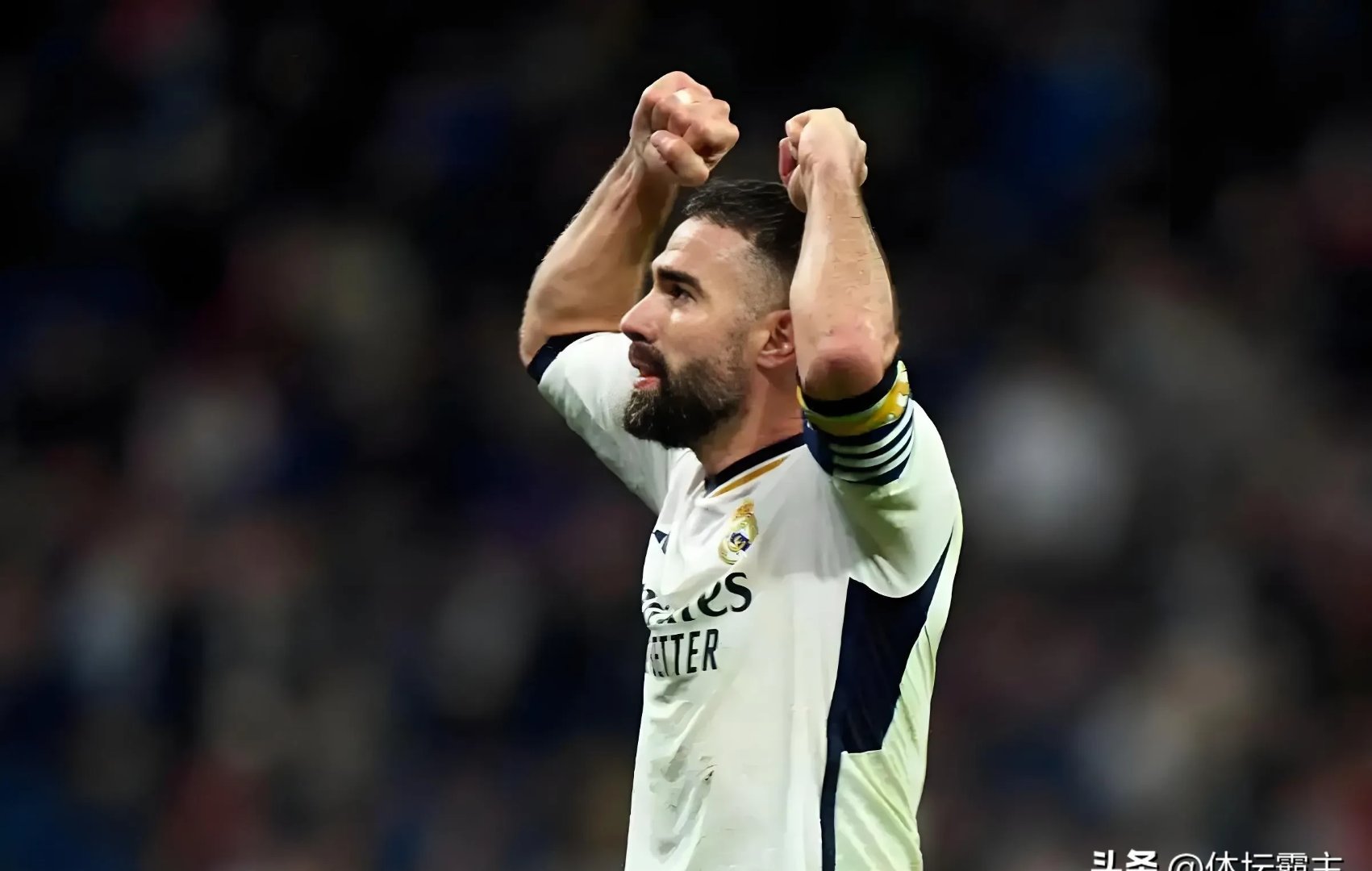 包含哥伦比亚天才边锋赞叹德甲比赛水平，期待与顶尖球队对决的词条