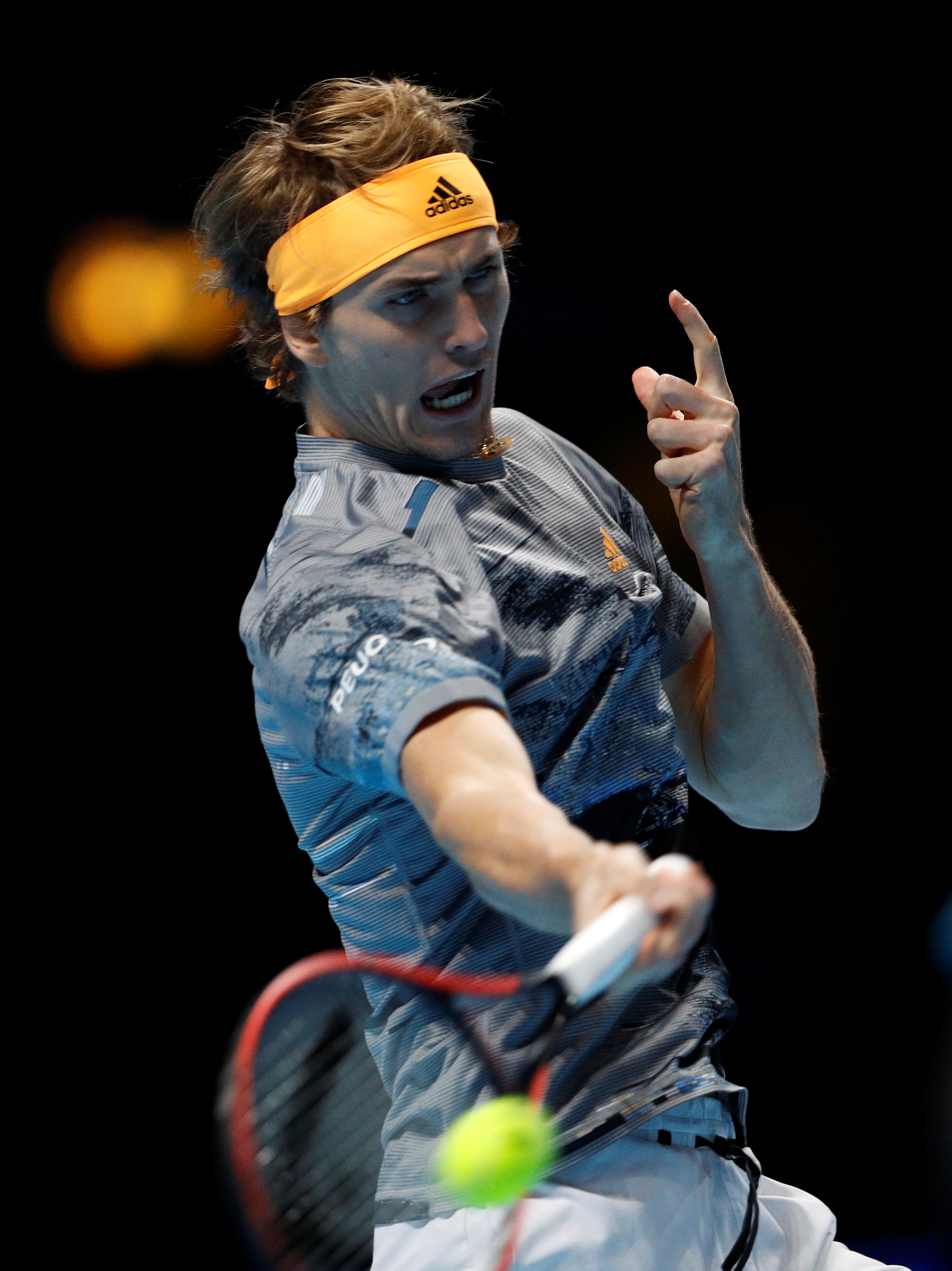 包含美网轻取ATP总决赛，蒂姆点燃赛场的词条