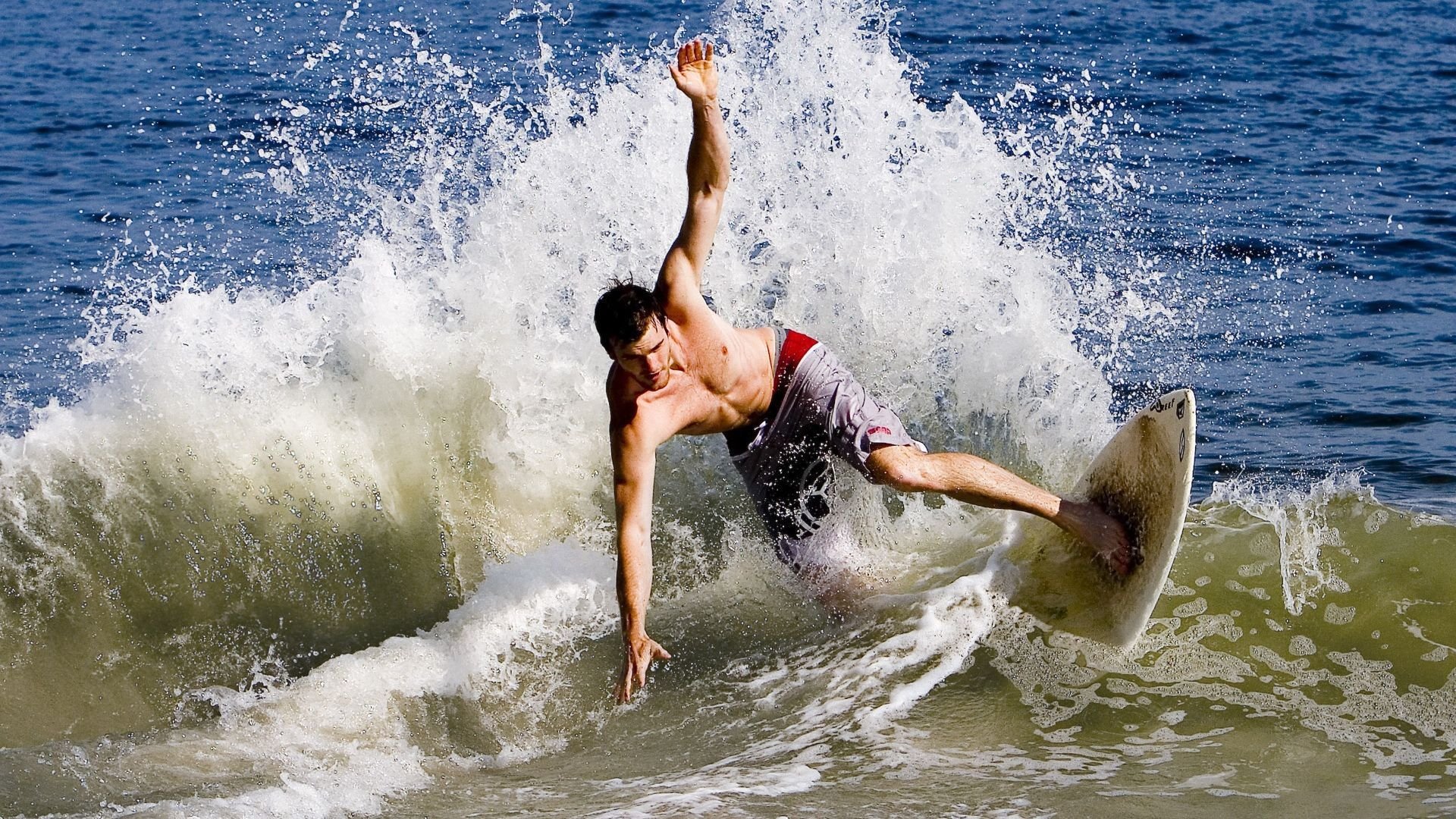 快船制霸热火,哈登成为关键先生,洛杉矶新王当立?